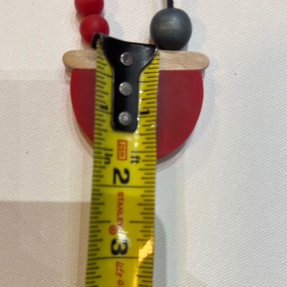 decouture Red and Gray Pendant Necklace - Picture 6 of 9